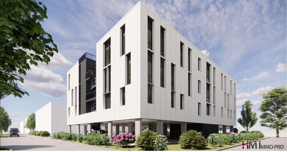 Local d'activités dans Petit-Couronne à vendre - Photo de l’immeuble – Image 3 sur 5