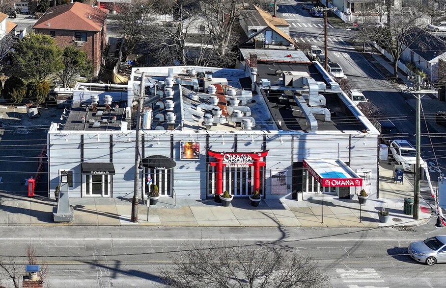 500 City Island Ave, Bronx, NY à vendre - Photo de l’immeuble – Image 1 sur 13