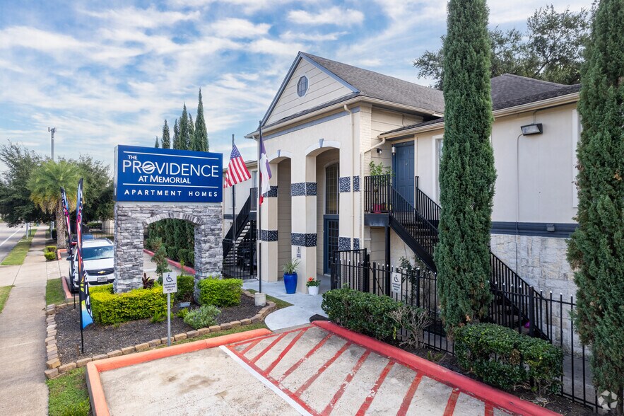 1370 Afton St, Houston, TX à vendre - Photo de l’immeuble – Image 3 sur 24