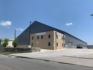 Plus de détails pour 240 E 5th St, Bayonne, NJ - Industriel/Logistique à louer