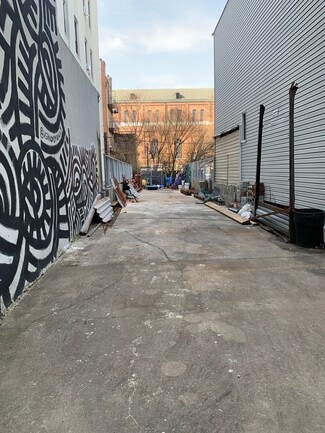Plus de détails pour 2407 Cambreleng ave, Bronx, NY - Terrain à vendre