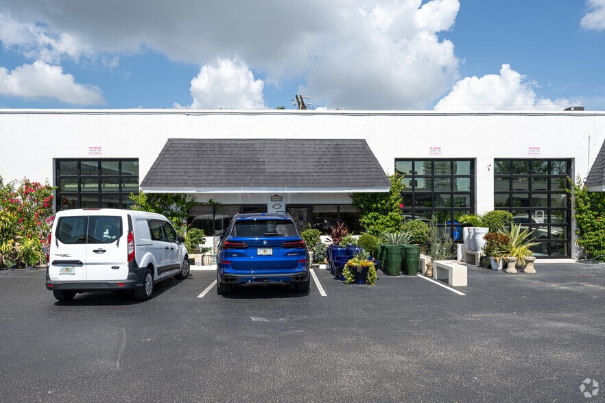 500-502 Palm St, West Palm Beach, FL à louer - Photo de l’immeuble – Image 3 sur 7