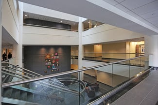 Plus de détails pour 1000 Woodbury Rd, Woodbury, NY - Bureau à louer
