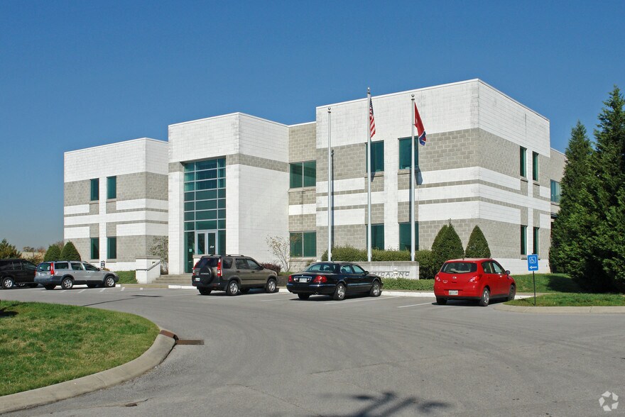 646 Melrose Ave, Nashville, TN à louer - Photo principale – Image 1 sur 3