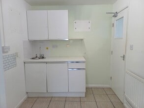 Charter Ct, Corby à louer Photo intérieure– Image 2 sur 3