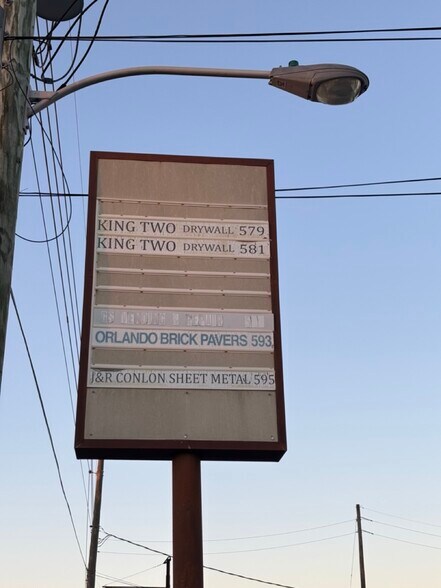 577-595 Fairvilla Rd, Orlando, FL à louer - Photo de l’immeuble – Image 2 sur 20