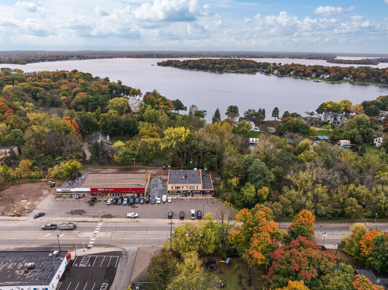 3449-3467 Shoreline Dr, Wayzata, MN à vendre - Photo de l’immeuble – Image 3 sur 26