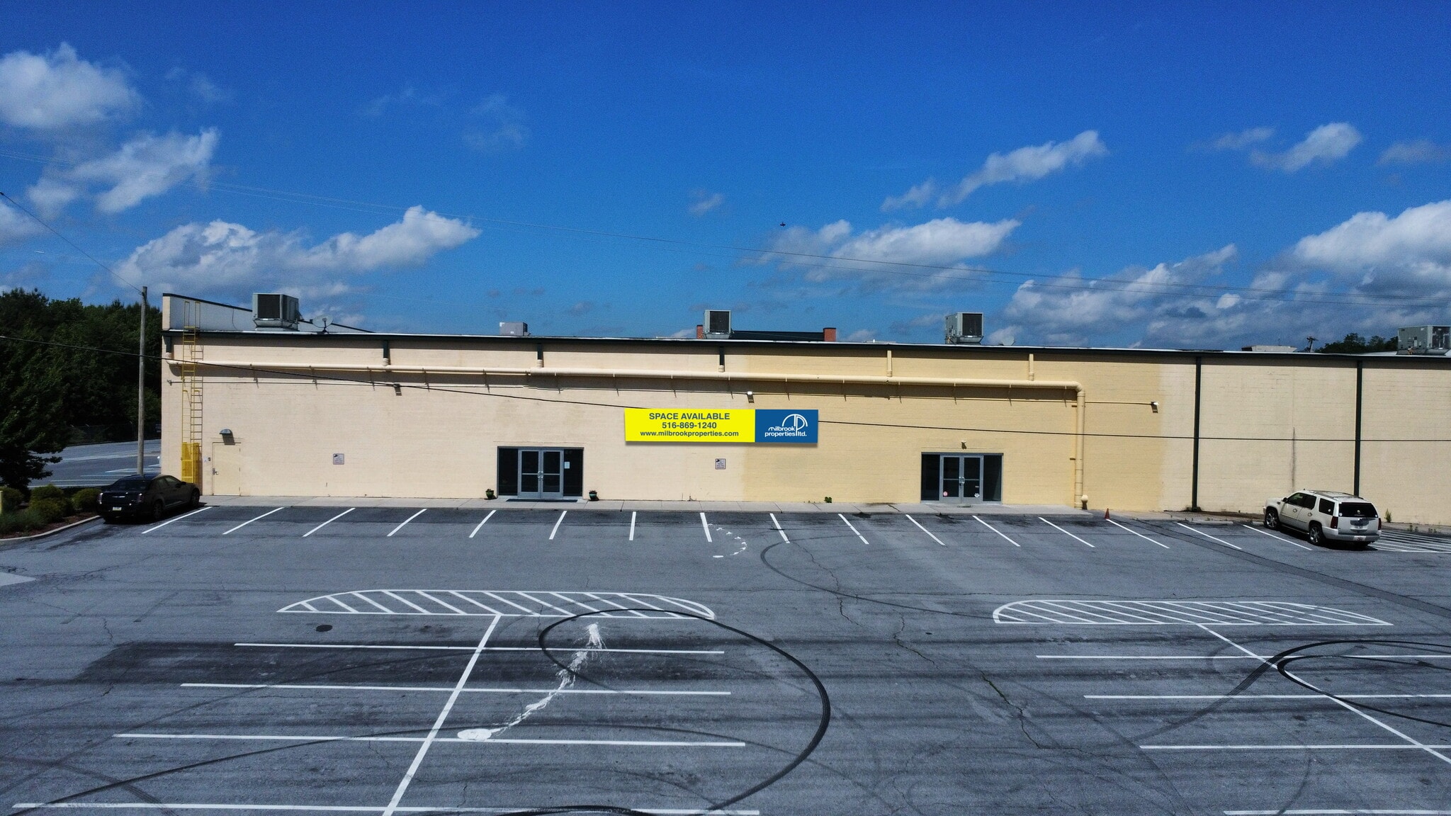 1320 Lincoln Way E, Chambersburg, PA à louer Photo intérieure– Image 1 sur 3