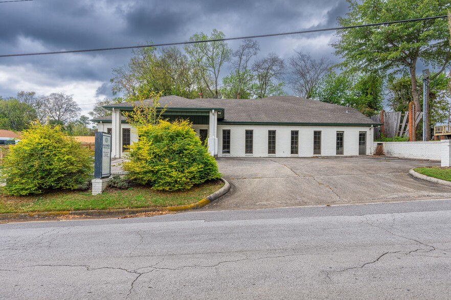 208 Marengo St, Florence, AL à louer - Photo de l’immeuble – Image 3 sur 31