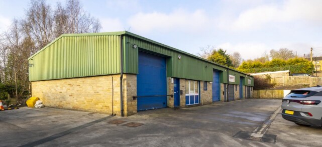 Hough Side Rd, Pudsey à louer - Photo principale – Image 1 sur 1