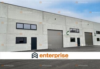 Plus de détails pour Local d'activités à louer