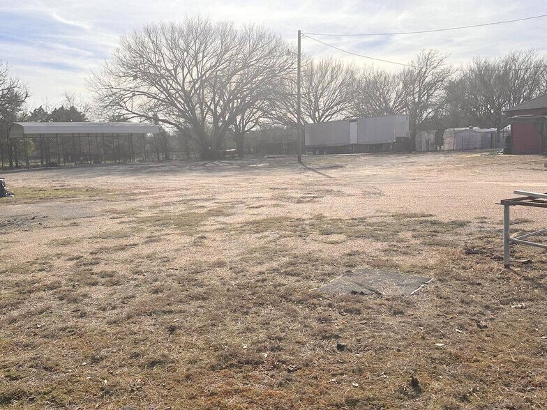 2040 Fort Worth Hwy, Weatherford, TX à vendre - Photo de l’immeuble – Image 2 sur 4