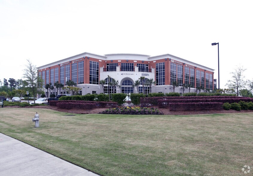 1001 Military Cutoff Rd, Wilmington, NC à louer - Photo de l’immeuble – Image 1 sur 17