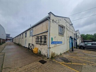 Plus de détails pour Marshlands Rd, Portsmouth - Industriel/Logistique à louer