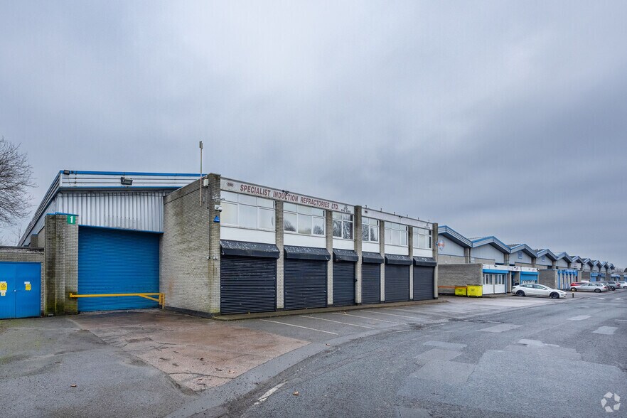 Bilston Rd, Wednesbury à louer - Photo de l’immeuble – Image 2 sur 4