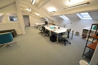 Queen St, Barnstaple à louer Photo intérieure– Image 2 sur 9