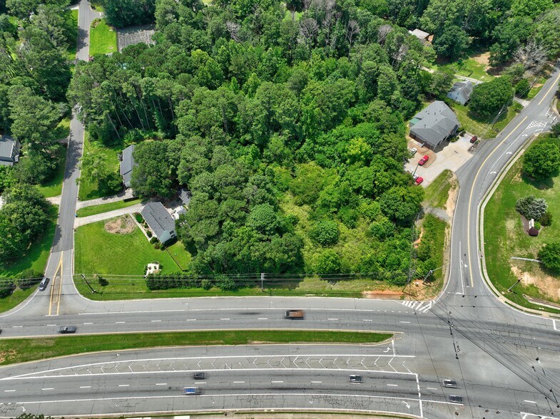 0 92 Hwy, Woodstock, GA à louer - Photo de l’immeuble – Image 2 sur 13