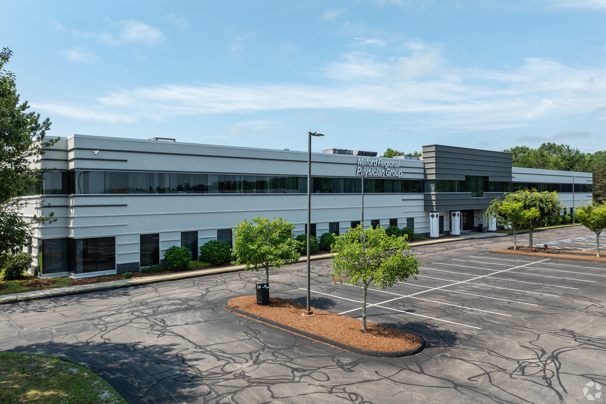 9 Industrial Rd, Milford, MA à louer Photo principale– Image 1 sur 22