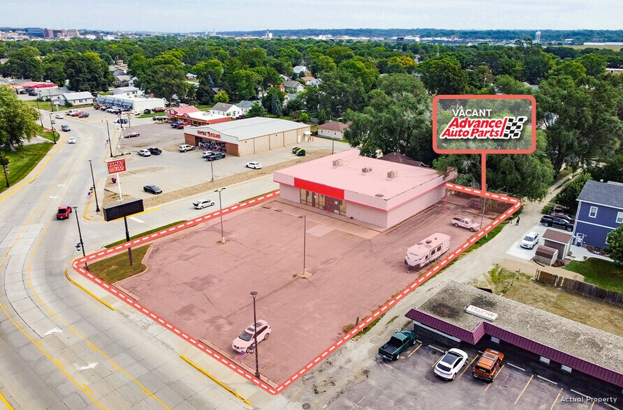 1700 Dakota Ave, South Sioux City, NE à vendre - Photo de l’immeuble – Image 3 sur 6