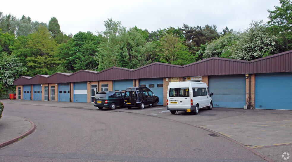 52 Britten Rd, Reading à louer - Photo de l’immeuble – Image 2 sur 5