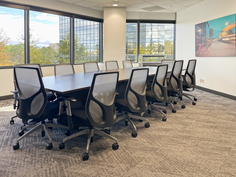 5000 Birch St, Newport Beach, CA à louer - Photo intérieure – Image 2 sur 17