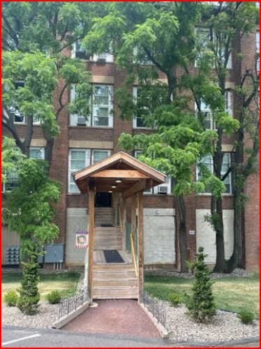 691 Trump St, Allentown, PA à vendre - Photo de l’immeuble – Image 2 sur 6
