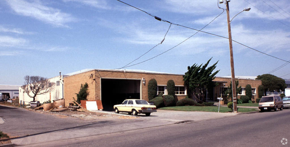 340 Shaw Rd, South San Francisco, CA à louer - Photo de l’immeuble – Image 2 sur 7