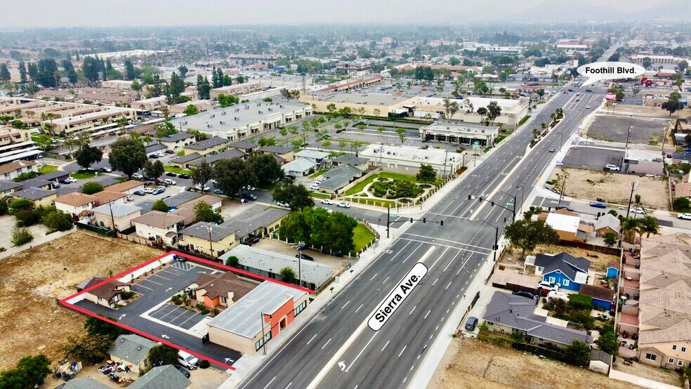 7893 Sierra Ave, Fontana, CA à louer - Photo de l’immeuble – Image 3 sur 7