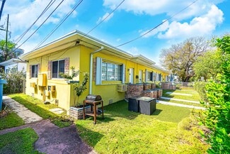 Plus de détails pour 1930 Calais Dr, Miami Beach, FL - Logement à vendre