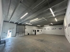 2075 N Powerline Rd, Pompano Beach, FL à louer Photo intérieure– Image 1 sur 3