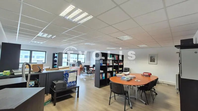 Bureau dans Serris à vendre - Photo intérieure – Image 2 sur 7