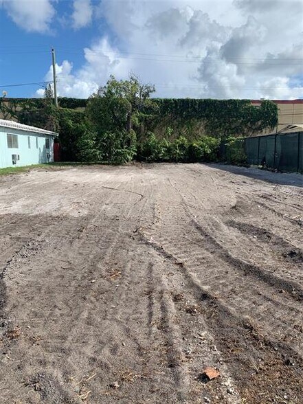 2117 Polk St, Hollywood, FL à vendre - Photo principale – Image 1 sur 2