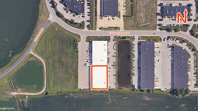 1607 Eastport Plaza Dr, Collinsville, IL à louer Aérien– Image 2 sur 13