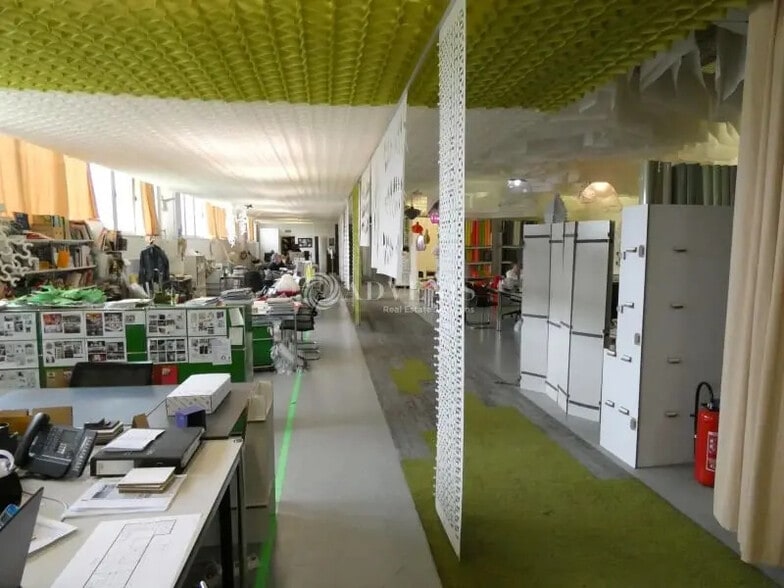 Bureau dans Vanves à louer - Photo de l’immeuble – Image 2 sur 12