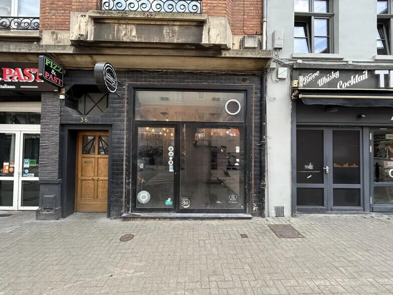 Local commercial dans Lille à louer - Photo de l’immeuble – Image 1 sur 4