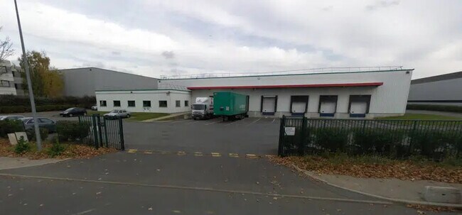 Plus de détails pour Industriel/Logistique à louer