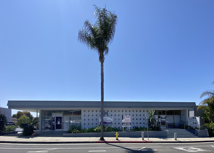 3418 Loma Vista Rd, Ventura, CA à louer - Photo de l’immeuble – Image 2 sur 10