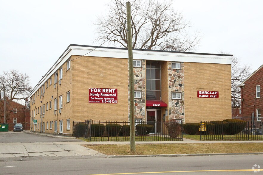 20490 Schaefer Hwy, Detroit, MI à vendre - Photo de l’immeuble – Image 2 sur 11