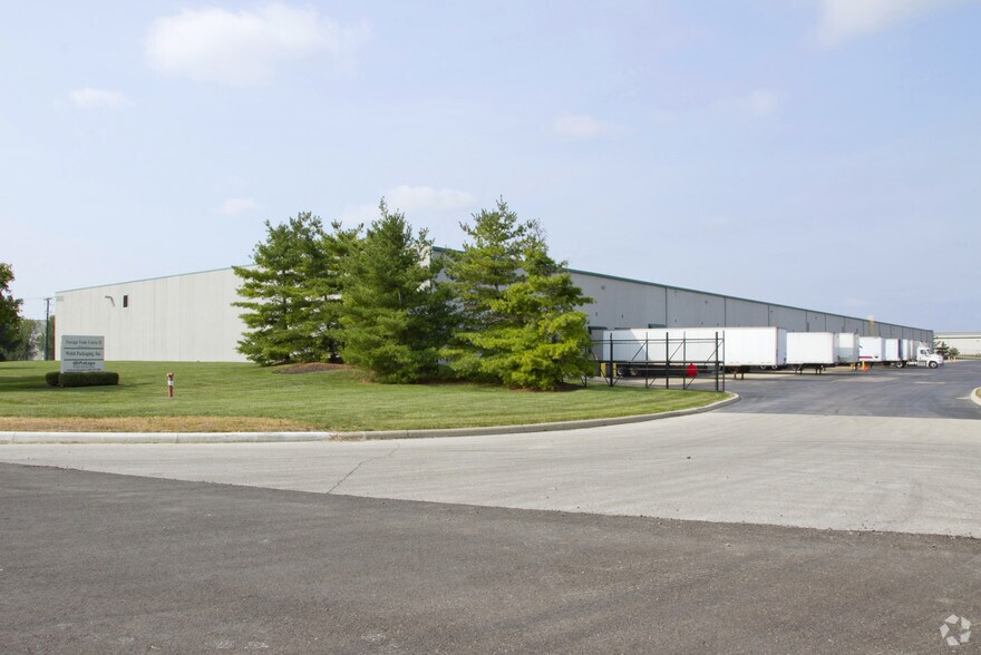 6969 Alum Creek Dr, Columbus, OH à louer - Photo principale – Image 1 sur 9