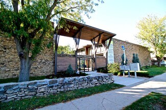 Plus de détails pour 4916 Grand Ave, Kansas City, MO - Logement à vendre