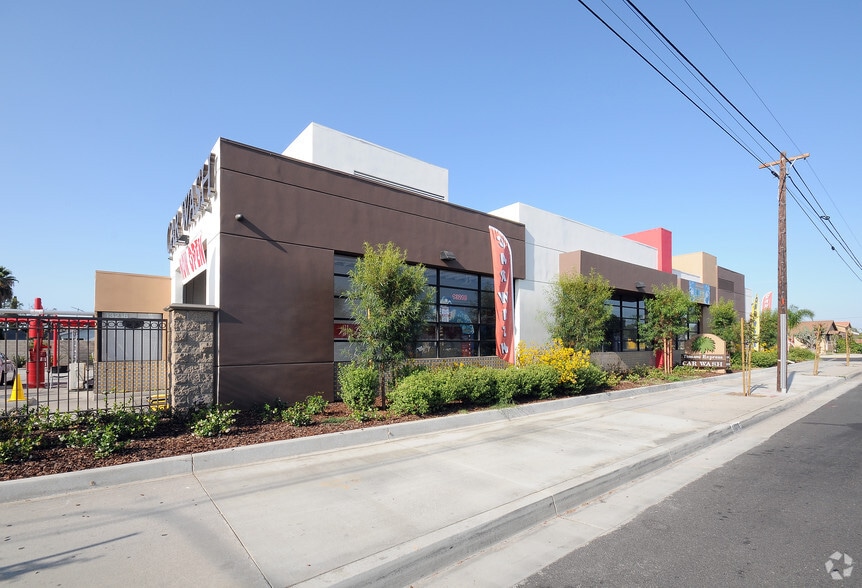 13218 Rosecrans Ave, Norwalk, CA à vendre - Photo principale – Image 1 sur 3
