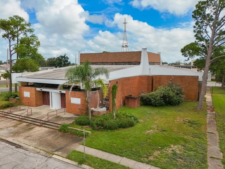 5029 Louisa Dr, New Orleans, LA à vendre - Photo de l’immeuble – Image 2 sur 12