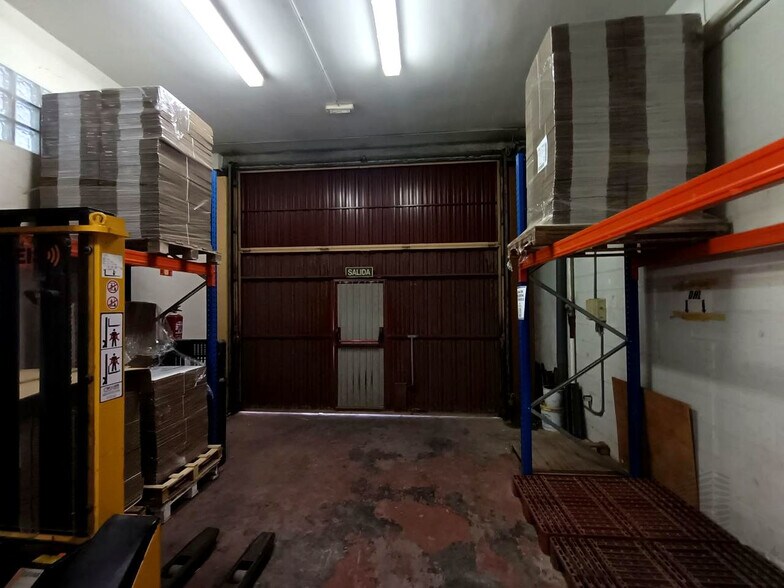 Industriel/Logistique dans Zaragoza, Zaragoza à vendre - Photo intérieure – Image 3 sur 35