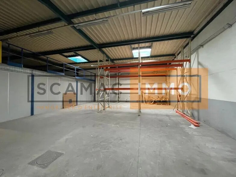 Industriel/Logistique dans Tremblay-en-France à louer - Photo de l’immeuble – Image 3 sur 5