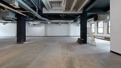 35 W 45th St, New York, NY à louer Numérisation 3D Matterport– Image 1 sur 10