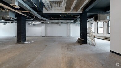 35 W 45th St, New York, NY à louer Numérisation 3D Matterport– Image 1 sur 10