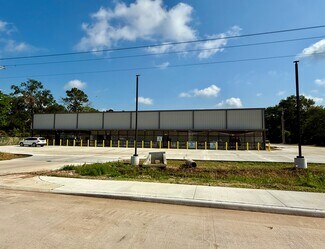 Plus de détails pour 18491 Highway 105, Cleveland, TX - Local commercial à louer