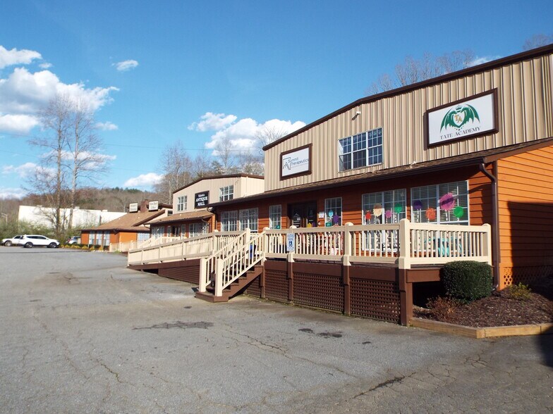 3196 Hwy 515, Blairsville, GA à louer - Photo de l’immeuble – Image 3 sur 15