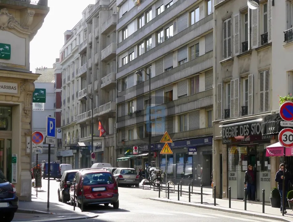 Local commercial dans Paris à louer Photo de l’immeuble– Image 1 sur 4