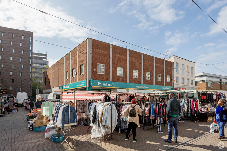 36-42 East St, Barking à louer - Photo de l’immeuble – Image 2 sur 3